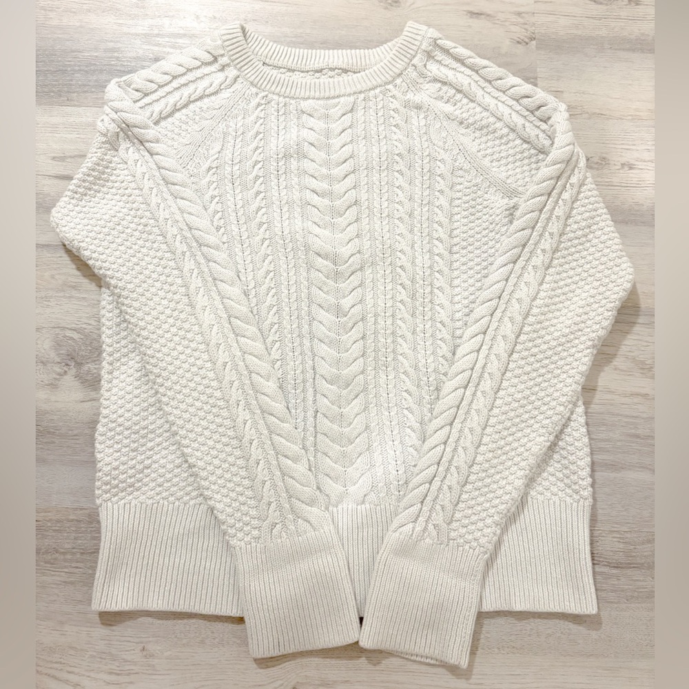 Thick, warm cable knit sweater